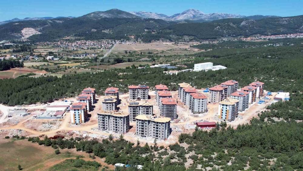Muğla&rsquo;da Nisan ayında yabancılara 27 konut ve 2 işyeri satışı yapıldı
