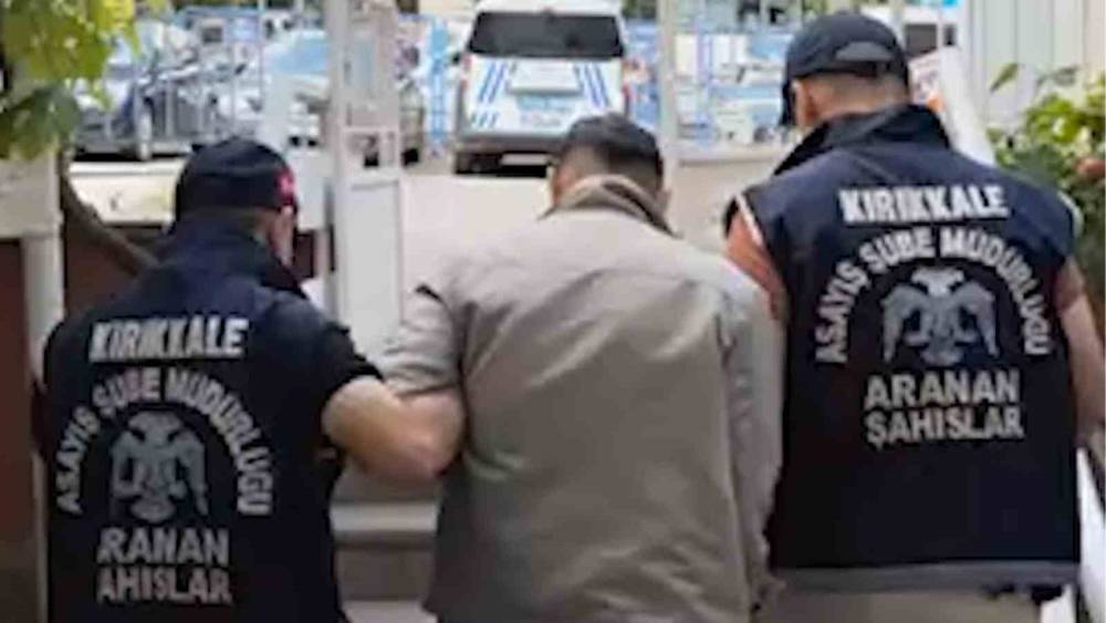 Kırıkkale&rsquo;de 10 yıl hapis cezası bulunan yabancı uyruklu h&uuml;k&uuml;ml&uuml; yakalandı
