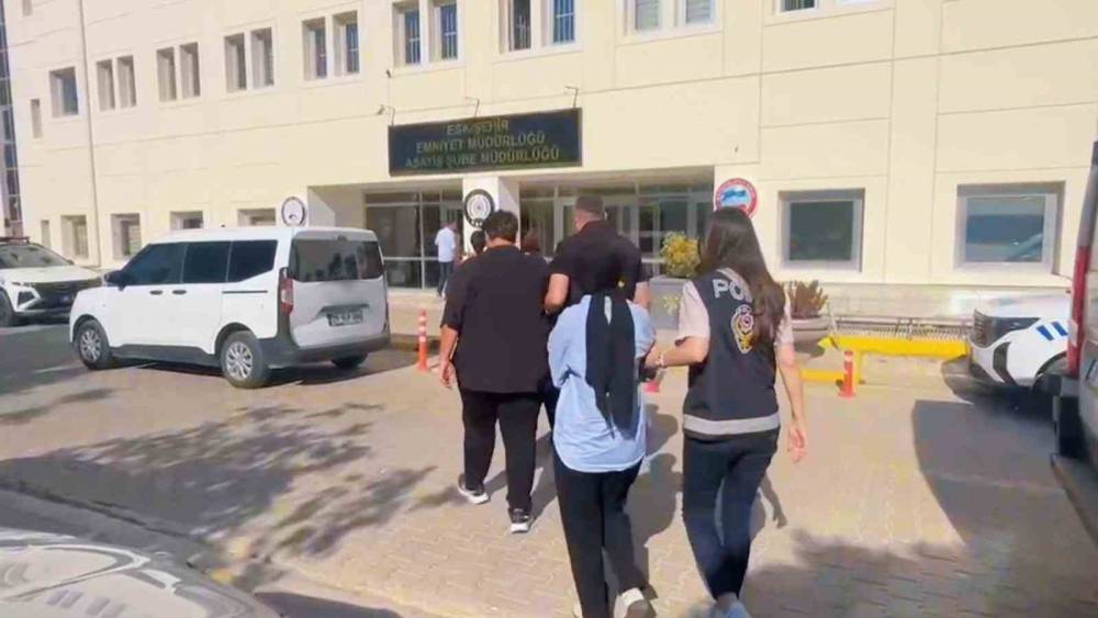 Eskişehir merkezli 19 ilde &rsquo;sahte modem&rsquo; operasyonu: 90 ş&uuml;pheli yakalandı
