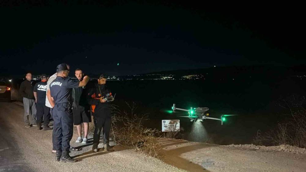 İznik&rsquo;te kaybolan &ouml;ğretmenden 12 saattir haber alınamıyor
