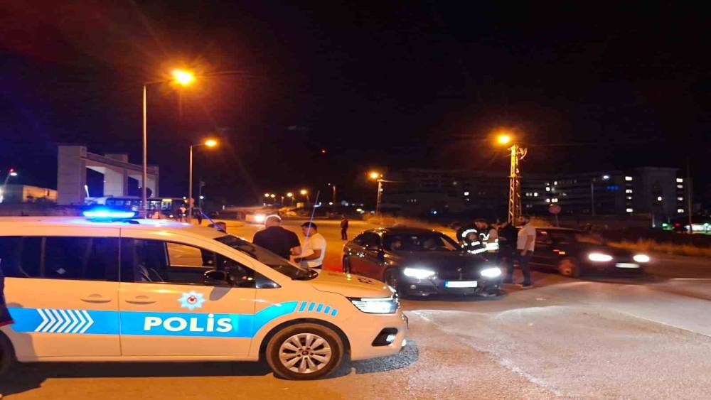 Sivas Cumhuriyet &Uuml;niversitesi&rsquo;nde g&uuml;venlik denetimleri artırıldı
