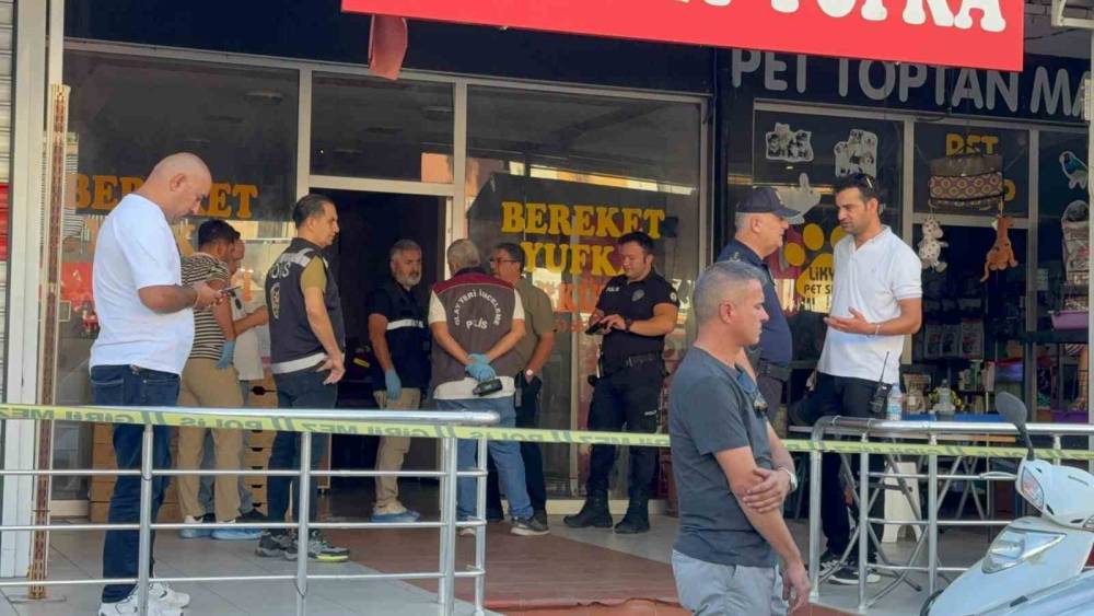 Fethiye&rsquo;de baba ve iki &ccedil;ocuğu iş yerinde &ouml;l&uuml; bulundu
