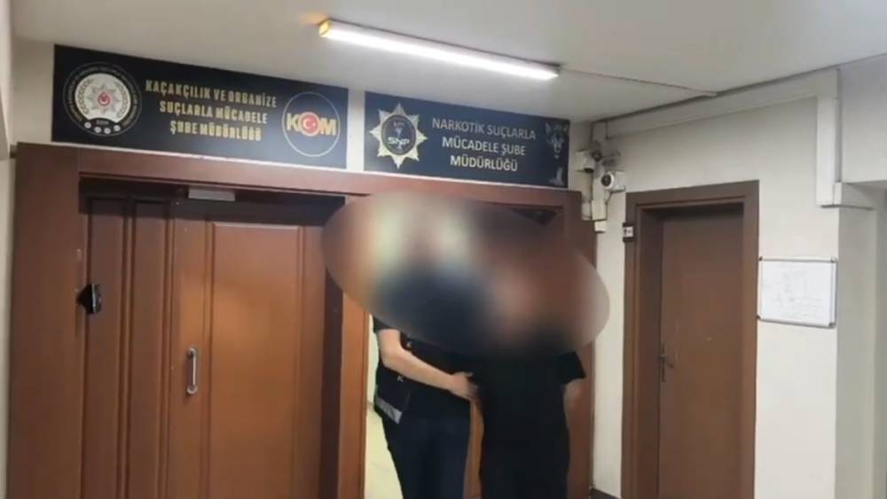Sakarya&rsquo;nın 3 il&ccedil;esinde "Sokaklar G&uuml;vende" operasyonu: 3 tutuklama
