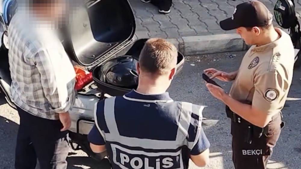 Gaziantep&rsquo;te okul &ccedil;evrelerinde g&uuml;venlik denetimi
