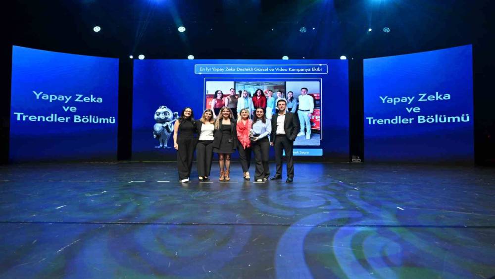 Tadelle&rsquo;nin &lsquo;Mutlu Kırmızı&rsquo; kampanyasına The Hammers Awards&rsquo;tan &ouml;d&uuml;l
