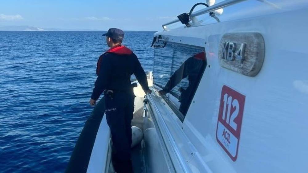 Kayalık alanda mahsur kalan şahıs kurtarıldı
