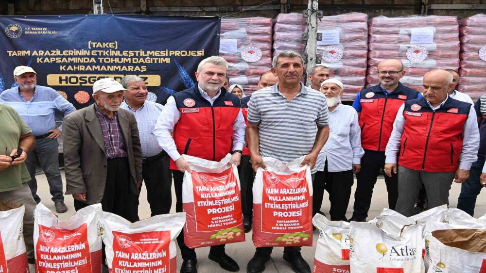 Kahramanmaraş&rsquo;ta &uuml;reticilere 47 ton soya tohumu
