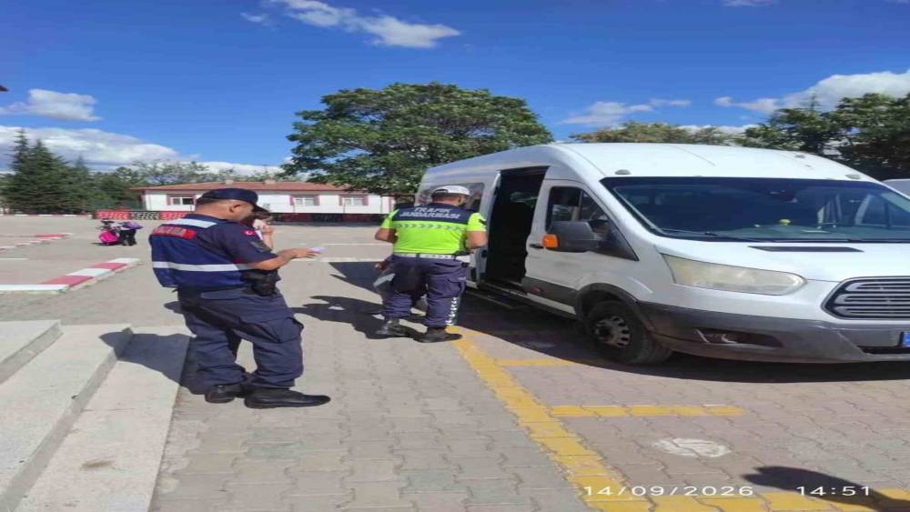 G&uuml;d&uuml;l&rsquo;de okul servislerine sıkı denetim
