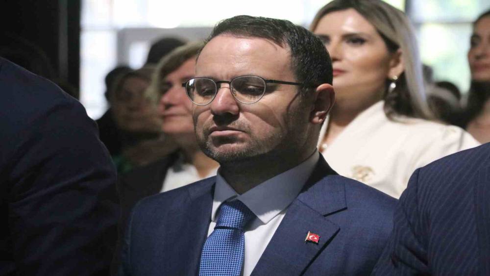 Bakan G&uuml;rlek duyurdu: İzmir&rsquo;de 3 yıl &ouml;nceki &Ouml;mer Şenol cinayeti aydınlatıldı
