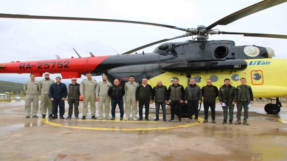 K&uuml;tahya&rsquo;da yangın s&ouml;nd&uuml;rme helikopterinin g&ouml;rev s&uuml;resi tamamlandı
