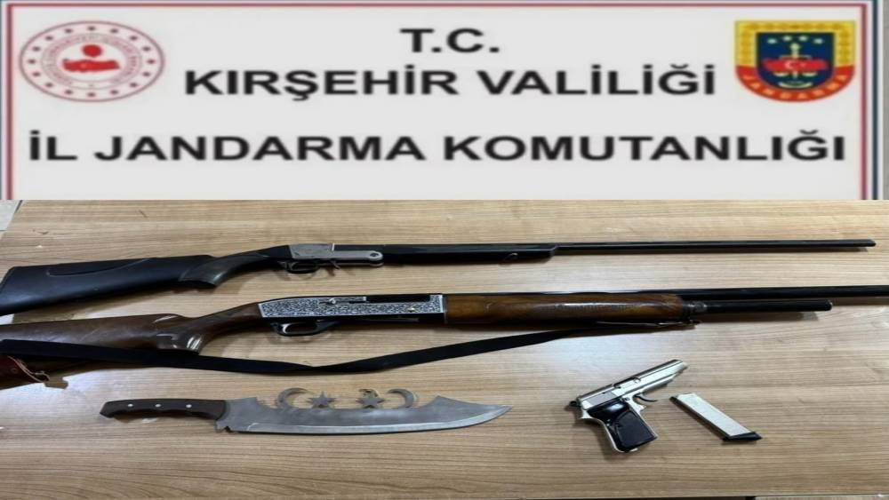 Havaya ateş a&ccedil;an 3 ş&uuml;pheliye işlem
