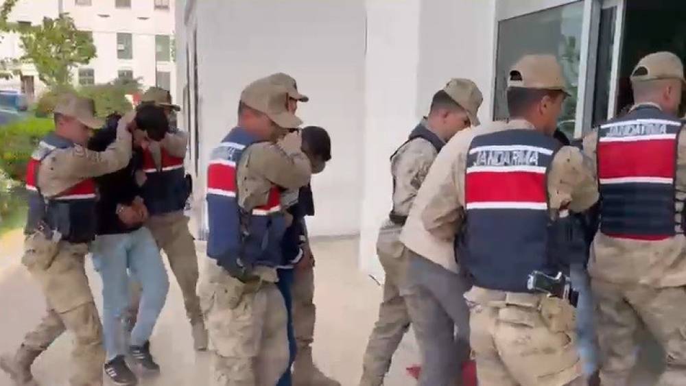 Hatay&rsquo;da jandarma ekiplerinden hırsızlara y&ouml;nelik operasyon: 5 ş&uuml;pheli tutuklandı
