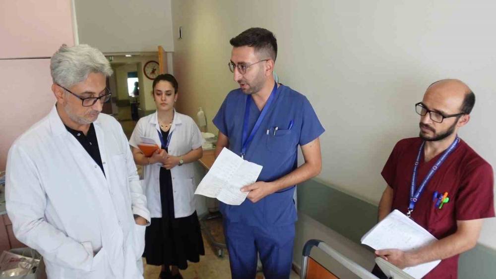 Prof. Dr. Ayta&ccedil;: "MS hastalığı, sıcağa karşı &ccedil;ok hassastır"
