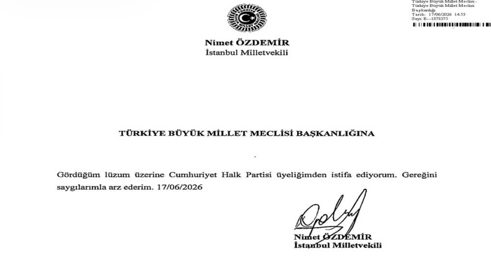 CHP İstanbul Milletvekili Nimet &Ouml;zdemir partisinden istifa etti
