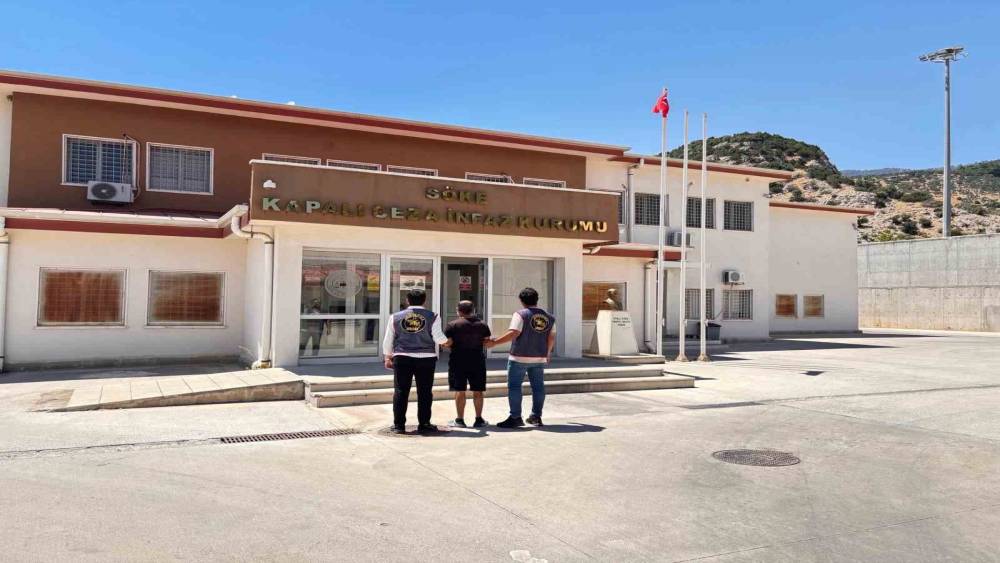 Hakkında 12 yıl 6 ay hapis cezası bulunan h&uuml;k&uuml;ml&uuml; yakalandı
