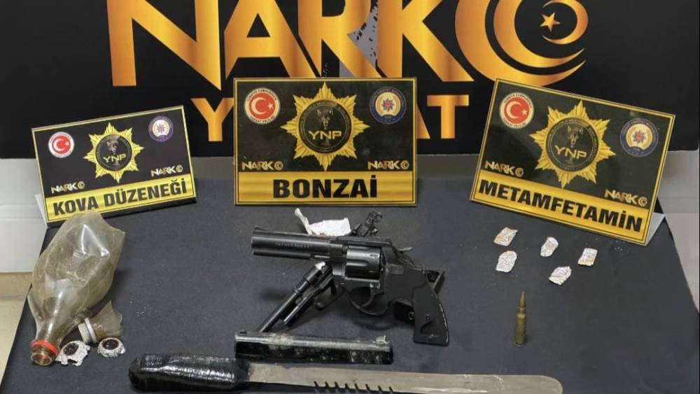 Yozgat&rsquo;ta uyuşturucu operasyonunda 19 ş&uuml;pheli yakalandı
