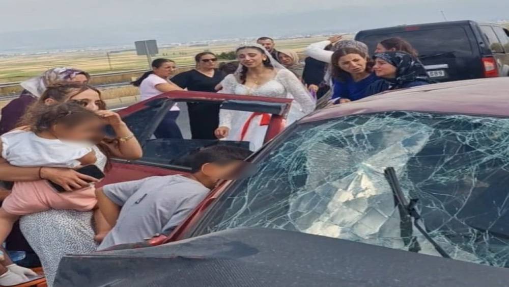 Erzurum&rsquo;da feci kaza: 2 &ouml;l&uuml;, 4 yaralı
