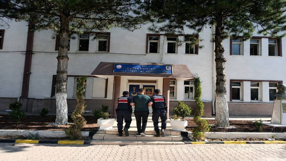 Kırıkkale&rsquo;de firari 3 h&uuml;k&uuml;ml&uuml; yakalandı
