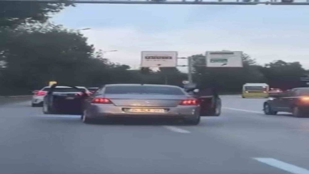 Bursa&rsquo;da trafikte tehlikeli yolculuk kamerada
