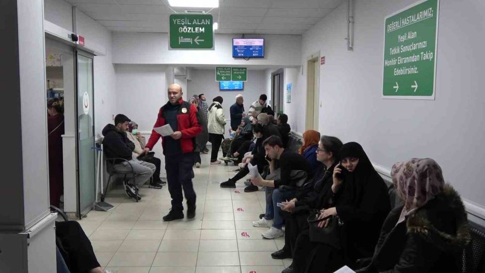 Amasya&rsquo;da mevlitte yenen tavuklu pilavdan 22 kişi zehirlendi
