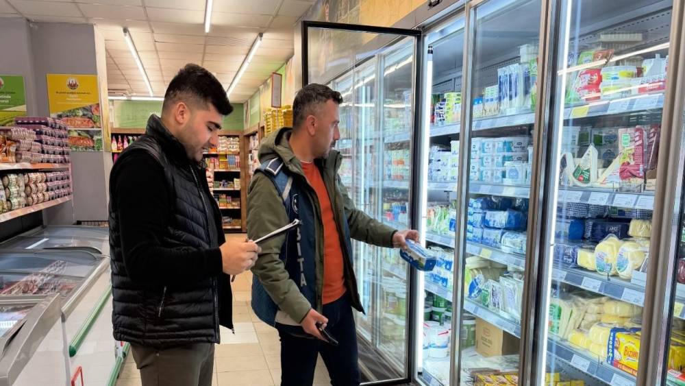 Demir&ouml;z&uuml;&rsquo;nde marketler denetlendi
