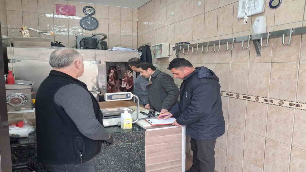 Kastamonu&rsquo;da Ramazan ayı &ouml;ncesinde alışveriş yerlerinde denetimler s&uuml;r&uuml;yor
