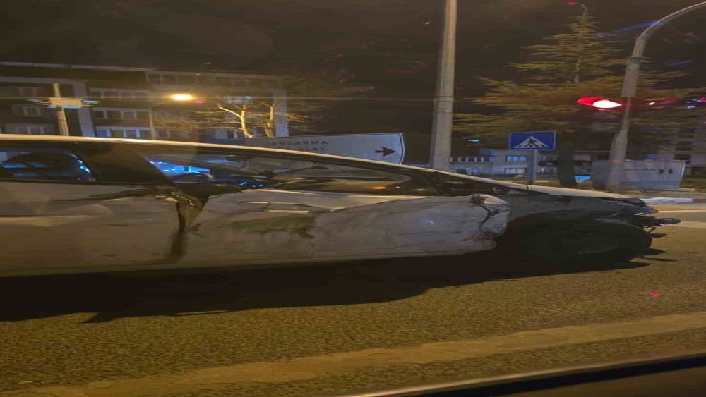 Trafikte bu aracı g&ouml;renler şaşkınlıklarını gizleyemedi
