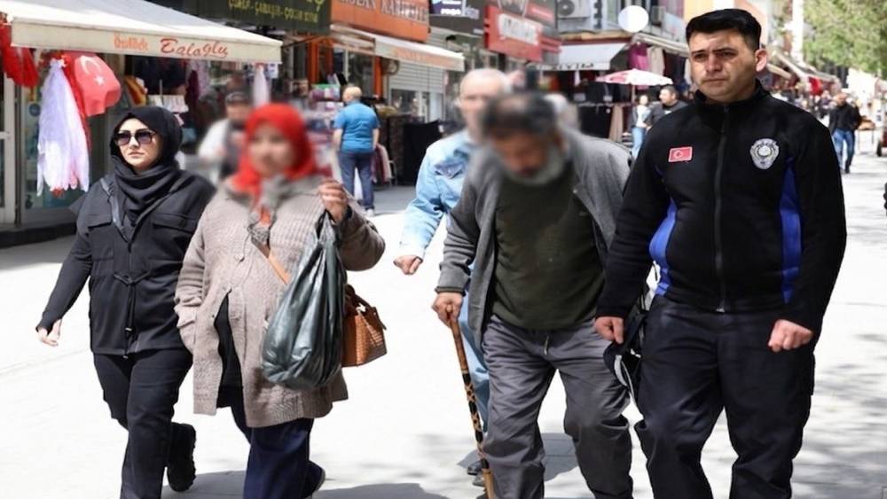 Kırıkkale&rsquo;de dilencilik yapan şahıslara operasyon
