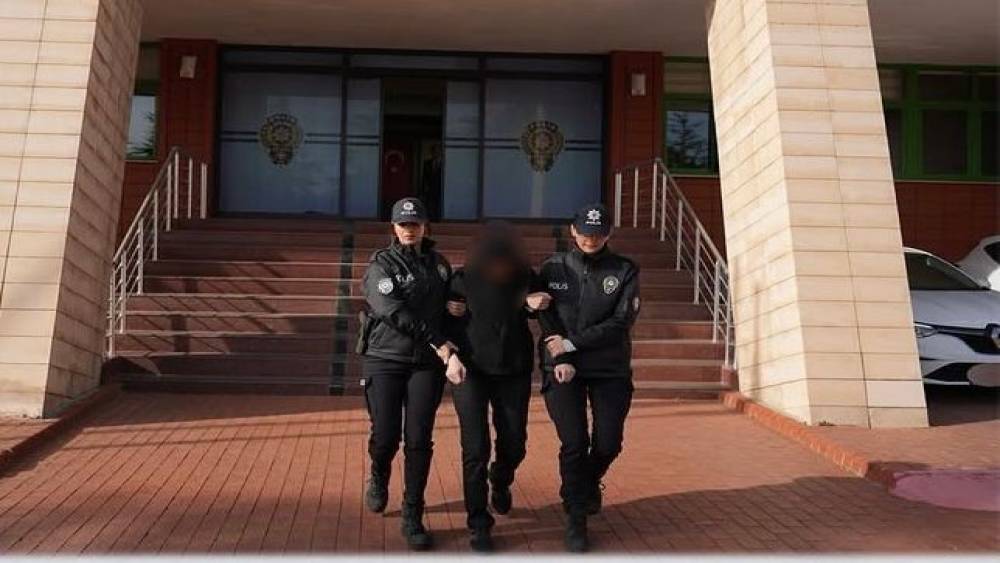 Isparta&rsquo;da 12 yıl hapis cezası bulunan h&uuml;k&uuml;ml&uuml; yakalandı
