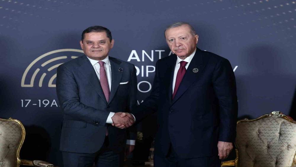 Cumhurbaşkanı Erdoğan, Libya Milli Birlik H&uuml;k&uuml;meti Başbakanı Abd&uuml;lhamid Dibeybe ile bir araya geldi
