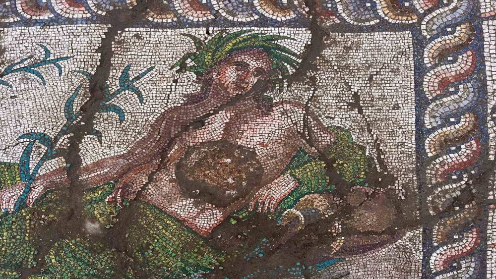 Bakan Ersoy&rsquo;dan Aspendos m&uuml;jdesi
