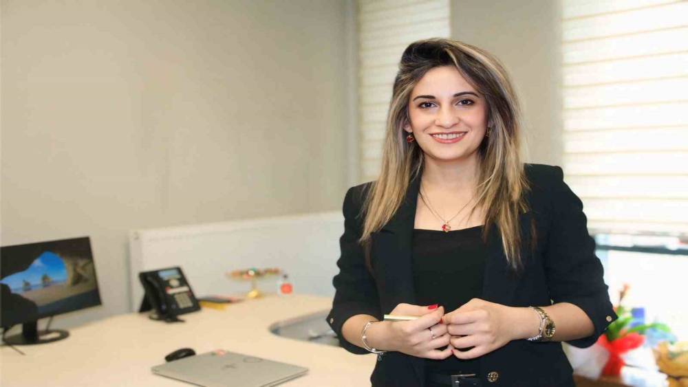 ARAS Elektrik&rsquo;te kadın liderliği g&uuml;&ccedil;leniyor
