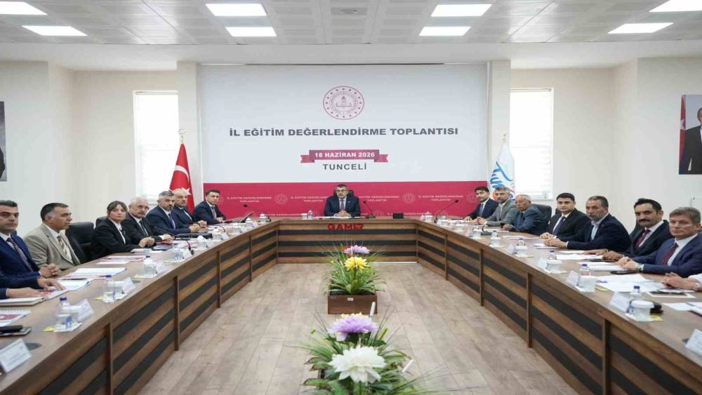 Milli Eğitim Bakanı Tekin: "Tunceli&rsquo;de &ouml;ğrenci sayımız hızla d&uuml;ş&uuml;yor"
