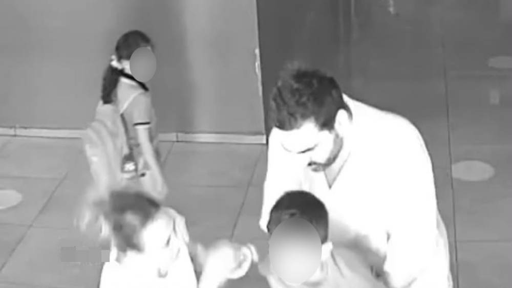 &Ouml;ğretmen, heimlich manevrası ile &ouml;ğrencisinin hayatını kurtardı
