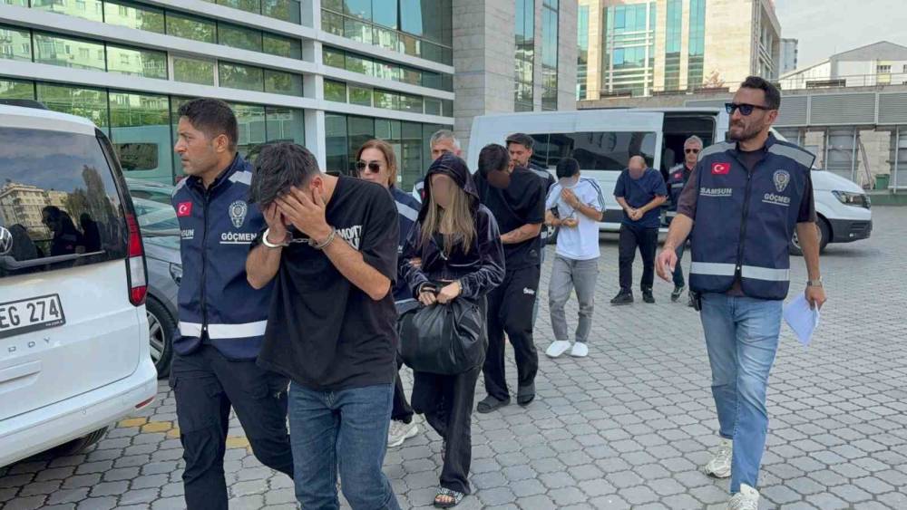 Samsun&rsquo;da fuhuş &ccedil;etesine operasyon: 3 kadın kurtarıldı, 5 g&ouml;zaltı
