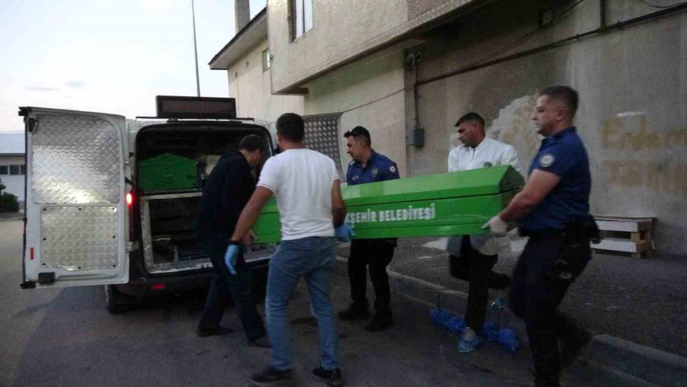 Erzurum&rsquo;da bı&ccedil;aklı kavga: 1 &ouml;l&uuml;, 1 yaralı
