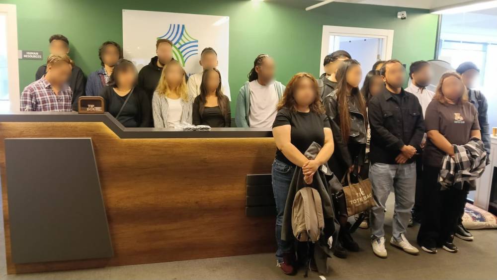 İsrail bağlantılı forex dolandırıcılığı şebekesine operasyon: 40&rsquo;tan fazla ofise baskın yapıldı
