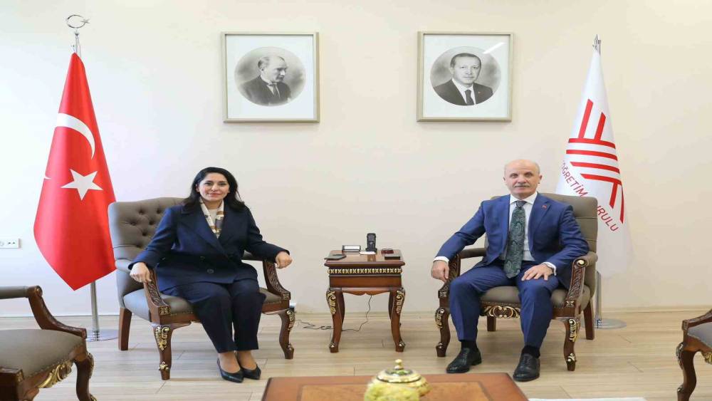 AK Parti Genel Başkan Yardımcısı Tuncer: "Mimarlık Eğitimi Raporu hazırlayarak, Y&uuml;ksek&ouml;ğretim Kurulu&rsquo;na sunduk"
