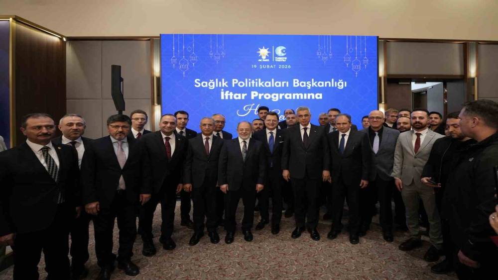 Sağlık &ccedil;alışanları iftar sofrasında buluştu
