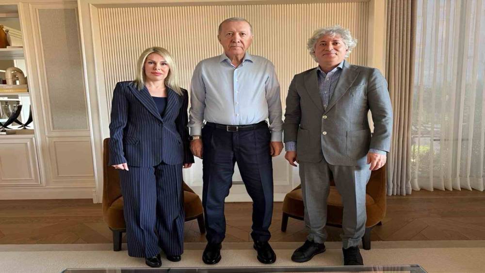 Cumhurbaşkanı Erdoğan&rsquo;a Akdeniz &Uuml;niversitesi&rsquo;nin CAR-T hamlesi anlatıldı
