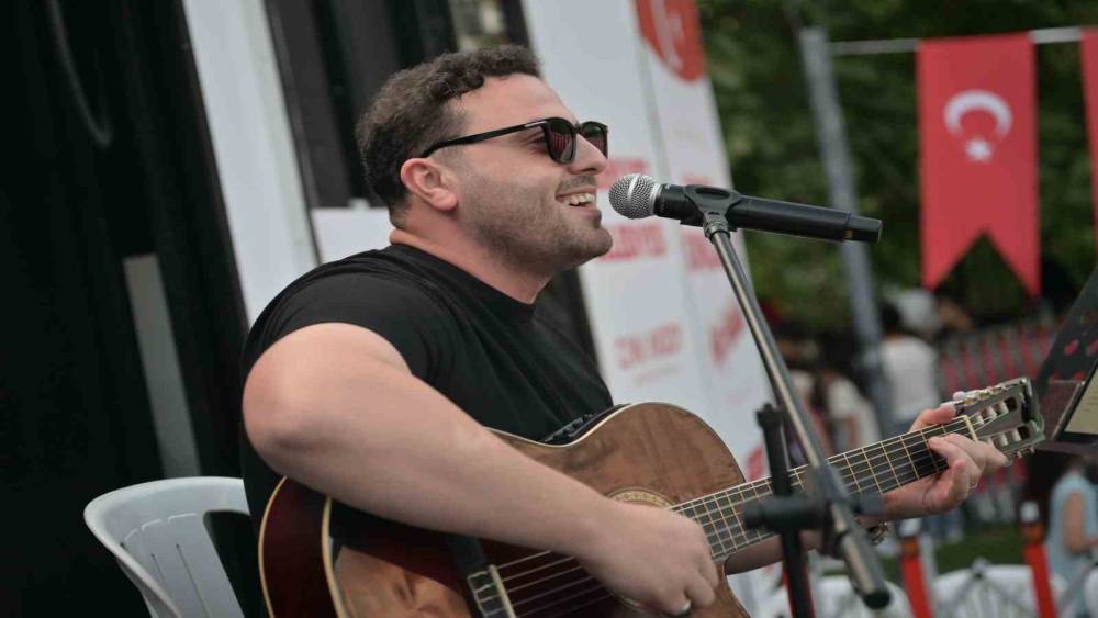 Esenyurt&rsquo;ta a&ccedil;ık hava yaz etkinliklerine yoğun ilgi
