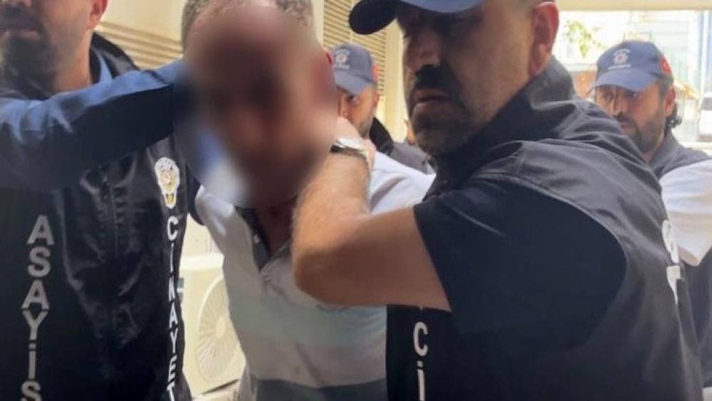 Milletvekilini bı&ccedil;aklayan zanlının ifadesi ortaya &ccedil;ıktı: "Bana, &rsquo;Yeni Parti&rsquo;ye gel, bizimle birlikte il&ccedil;e başkanı olarak devam et&rsquo; dedi ama yapmadı"
