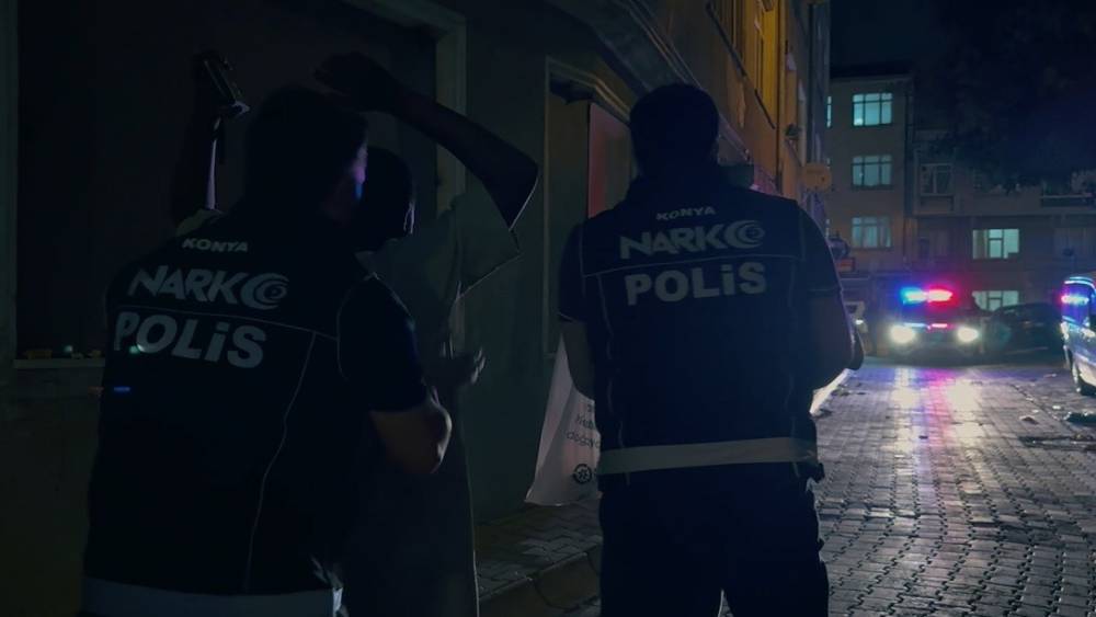 Konya&rsquo;da Narko-Mercek operasyonu: 7 kilo 50 gram hammaddeden 1 ton 78 kilo bonzai &uuml;retilebileceği belirlendi
