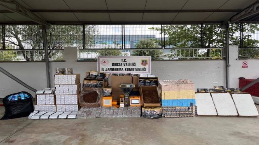 Bursa&rsquo;da ka&ccedil;ak sigara imalathanesine darbe: 1,5 milyonluk vurgun engellendi
