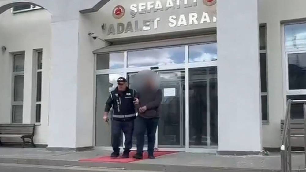 110 kişiyi 4.5 milyon lira dolandıran zanlı yakalandı
