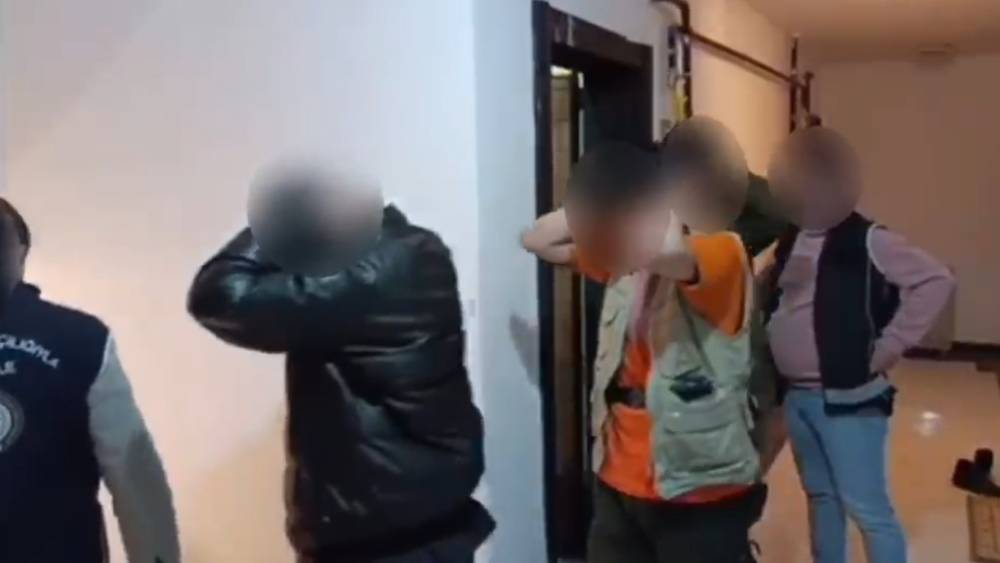 Van&rsquo;da 3 organizat&ouml;r tutuklandı
