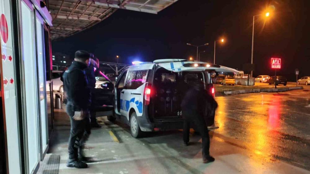 Bafra&rsquo;da bı&ccedil;aklı kavga: 5 tutuklama
