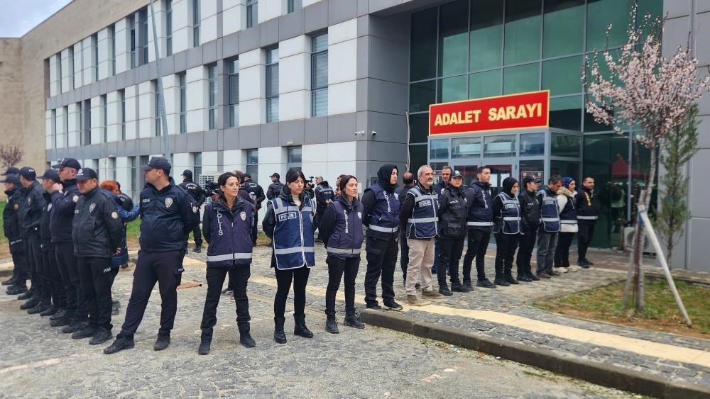 G&uuml;listan Doku soruşturmasında firari ş&uuml;pheli Umut Altaş i&ccedil;in kırmızı b&uuml;lten
