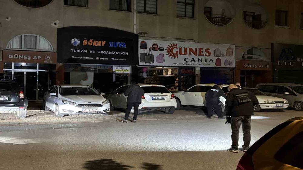 Kayseri&rsquo;de turizm acentesine silahlı saldırı
