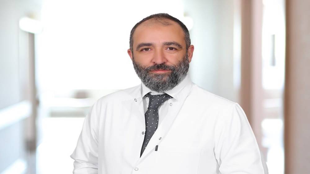Uzmanından yaz sıcakları i&ccedil;in kalp sağlığı uyarıları
